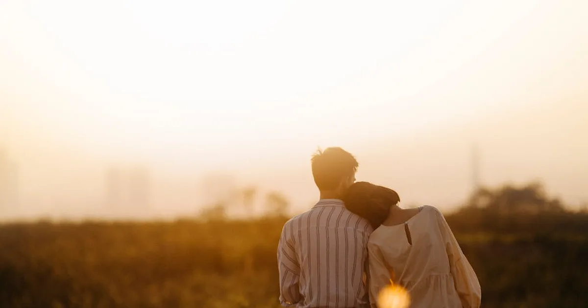 Slow Dating: Die Revolution gegen Swipe-Kultur und wie du...: dating-trends